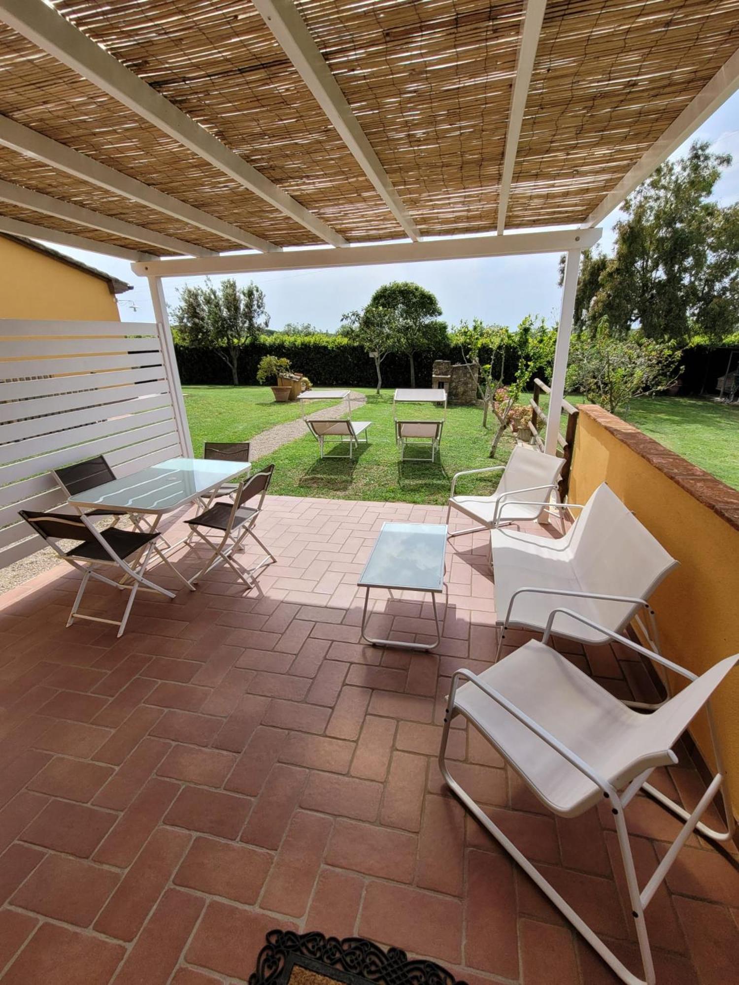 La Casina Di Campagna Tra Cecina E Bibbonaヴィラ エクステリア 写真